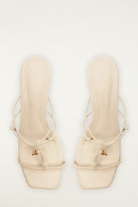 Ivory Sandales - Ivory