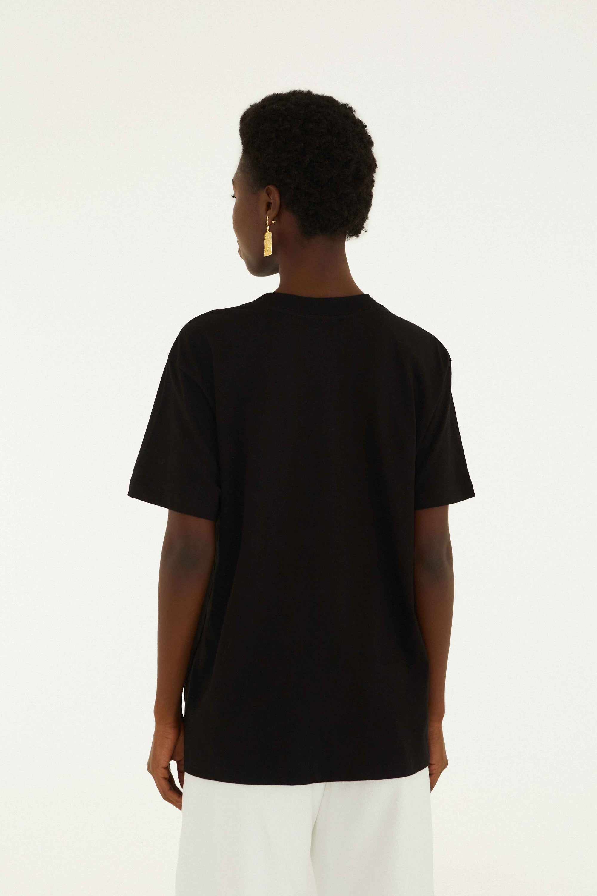 Black T-shirt - Black