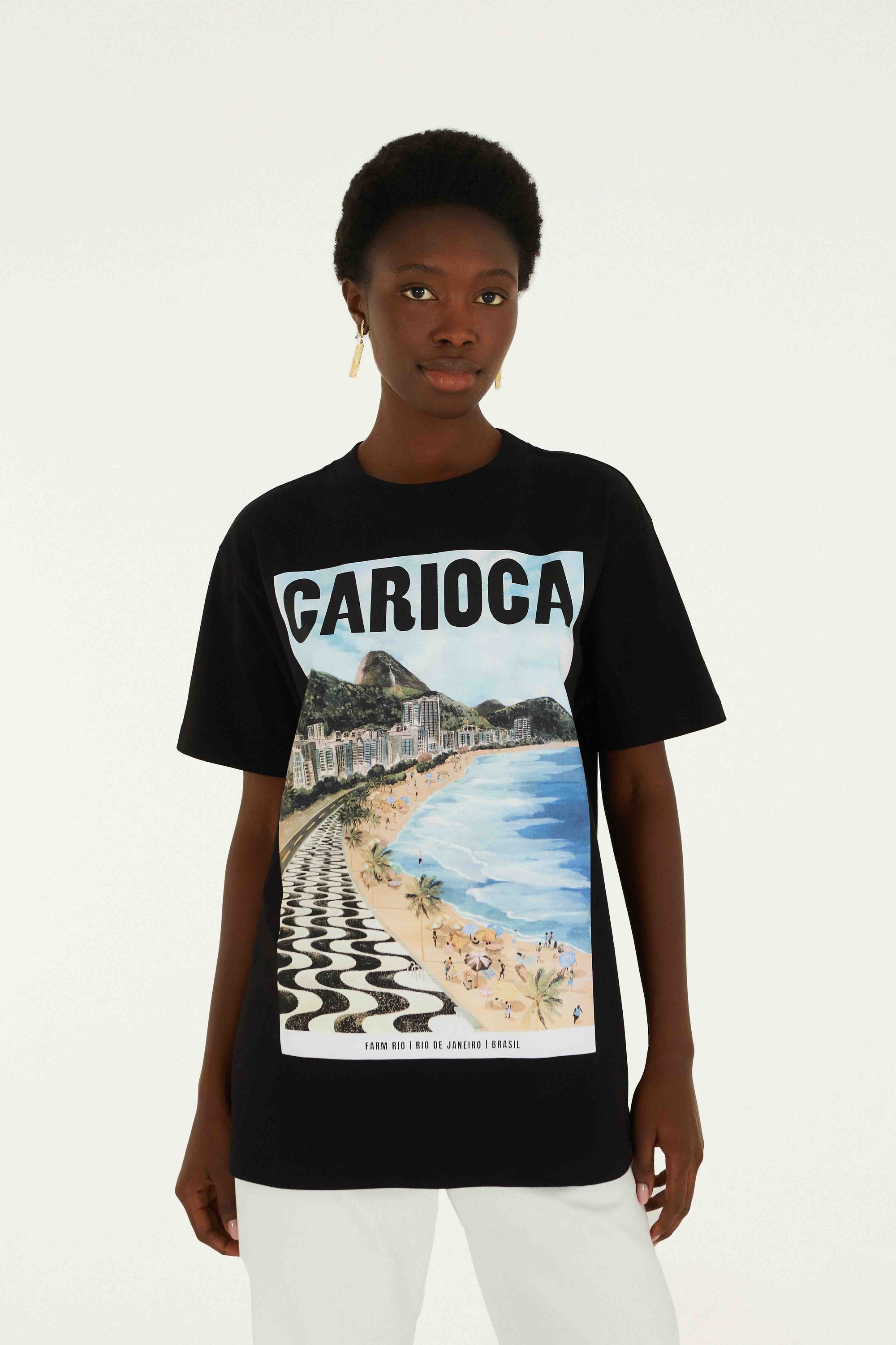 Black T-shirt - Black