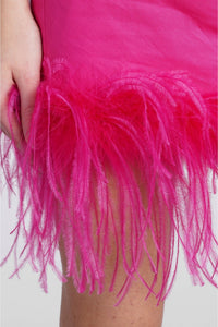 Robe courte asymétrique à plumes - Fuchsia