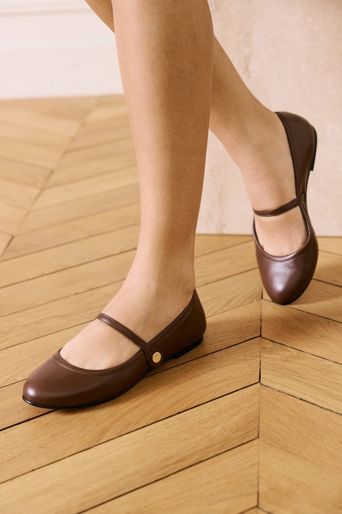 PRIX RECO : 55 // Babies Les Georges en cuir - Marron foncé