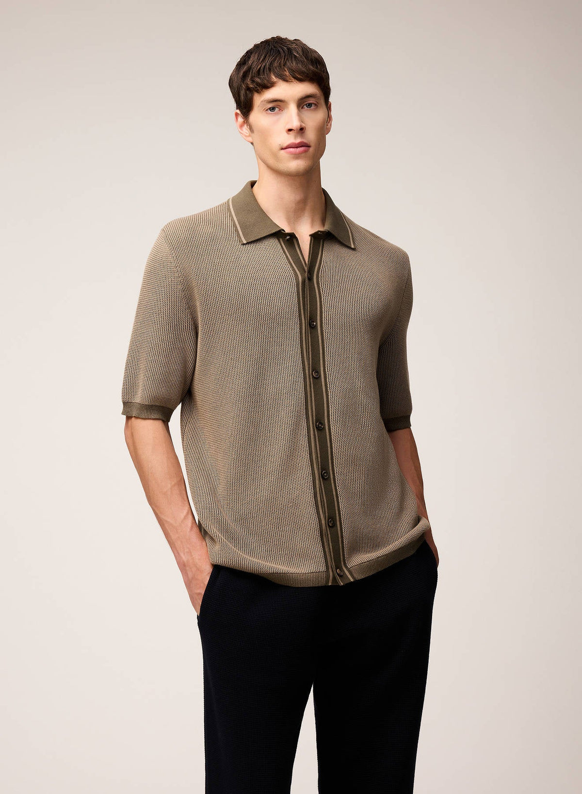 SAND AND OLIVE GREEN VANIS? KNIT SHORT SLEEVES SHIRT