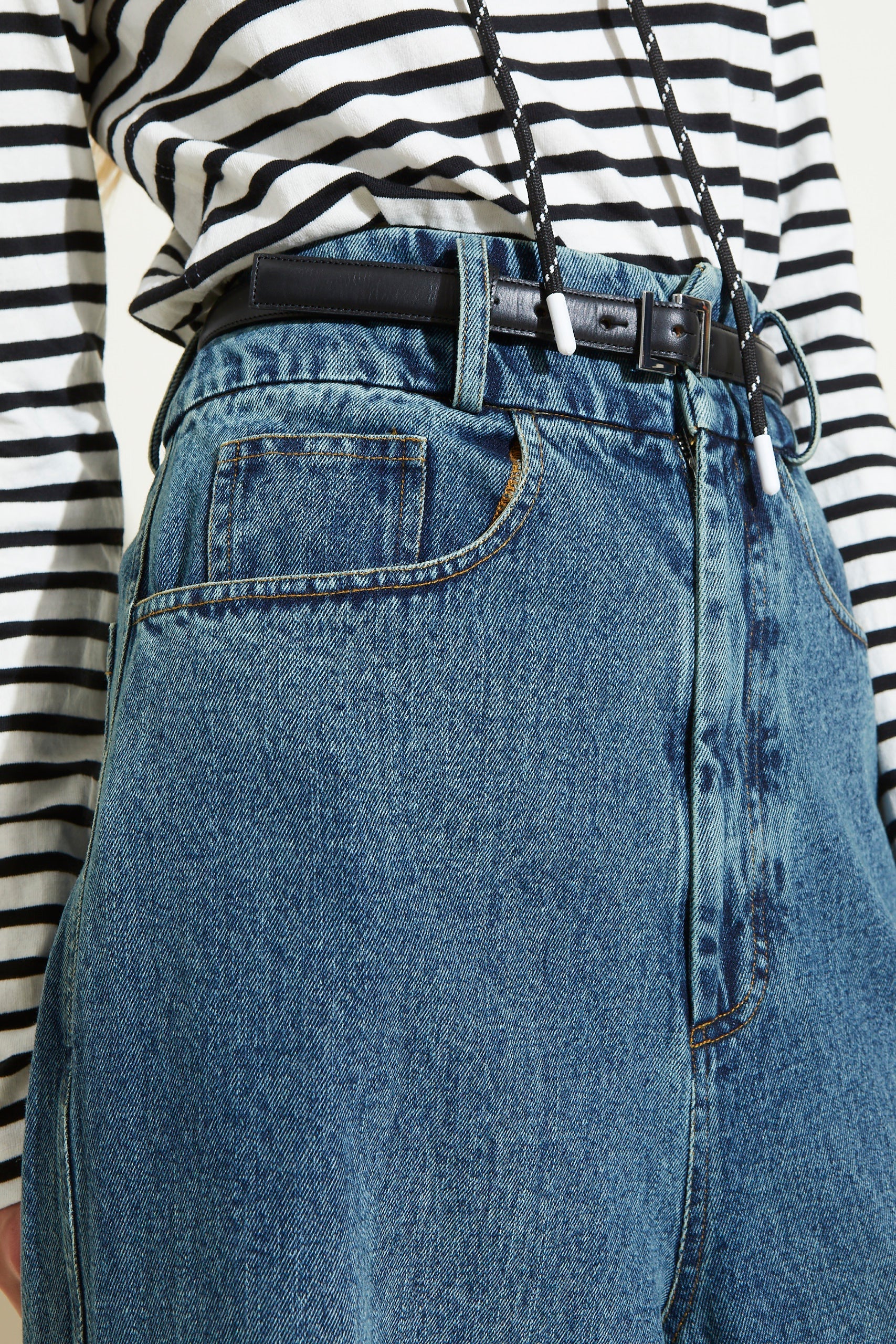 ZNOSTOCK_BLACK BELT SMALL ELLE - Black