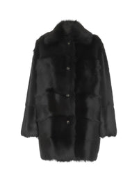 Manteau en fausse fourrure - Dark Haired Head