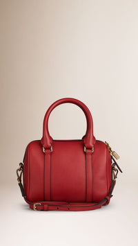 2 qty Petit sac The Alchester en cuir - Parade Red