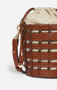 Petit sac seau en cuir tressé - Cognac