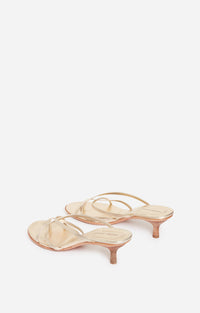 8 QTY NEW // OR CLAIR / Sandales en Cuir - OR CLAIR