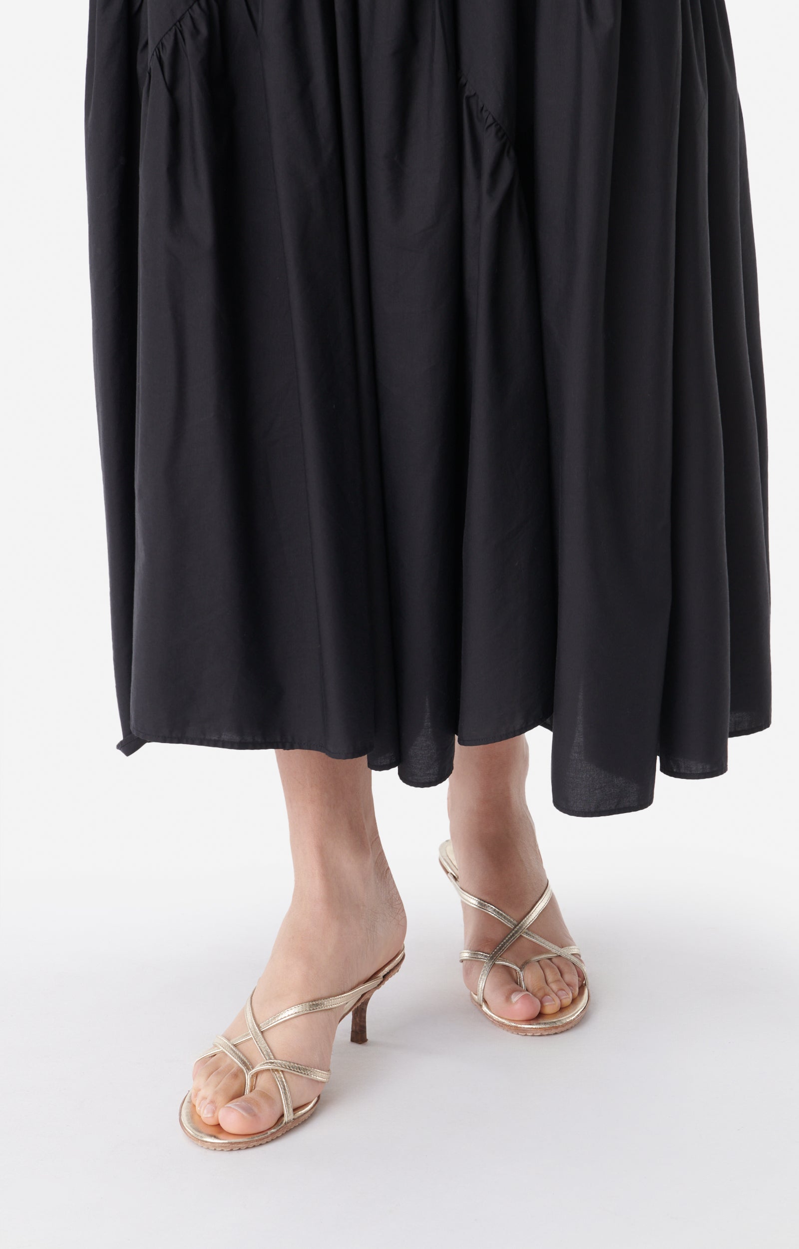8 QTY NEW // OR CLAIR / Sandales en Cuir - OR CLAIR