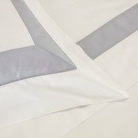 BICOLORE  -DOUBLE KING PARURE HOUSSE DE COUETTE AVEC 2 TAIE D'OREILLER 51X71 ET UN DRAP PLAT