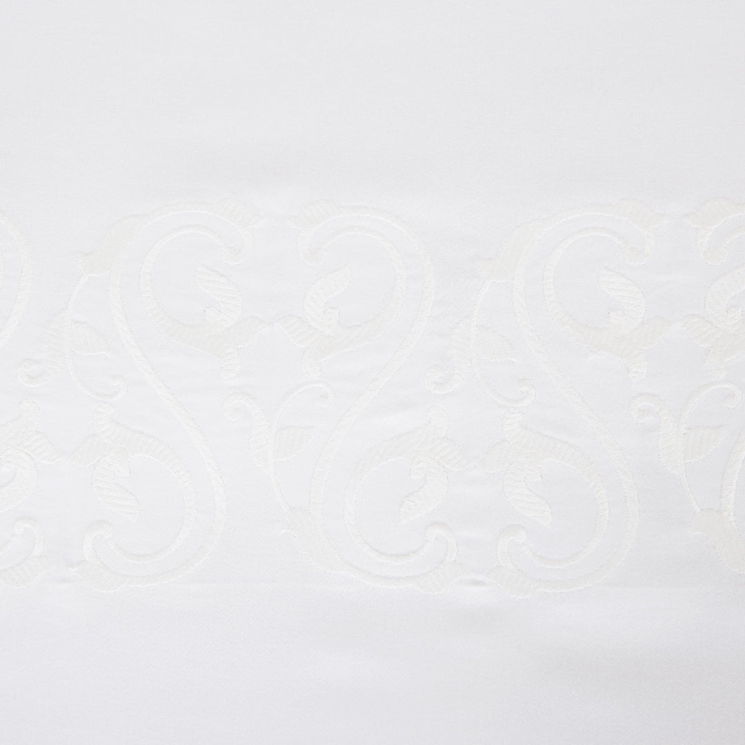 Parure housse de couette 4 pcs Ornate Medallion en coton - White & Milk