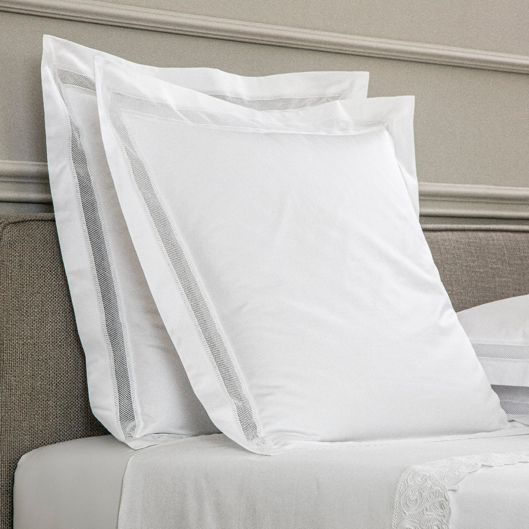 Ornate Medallion cotton pillowcase - White