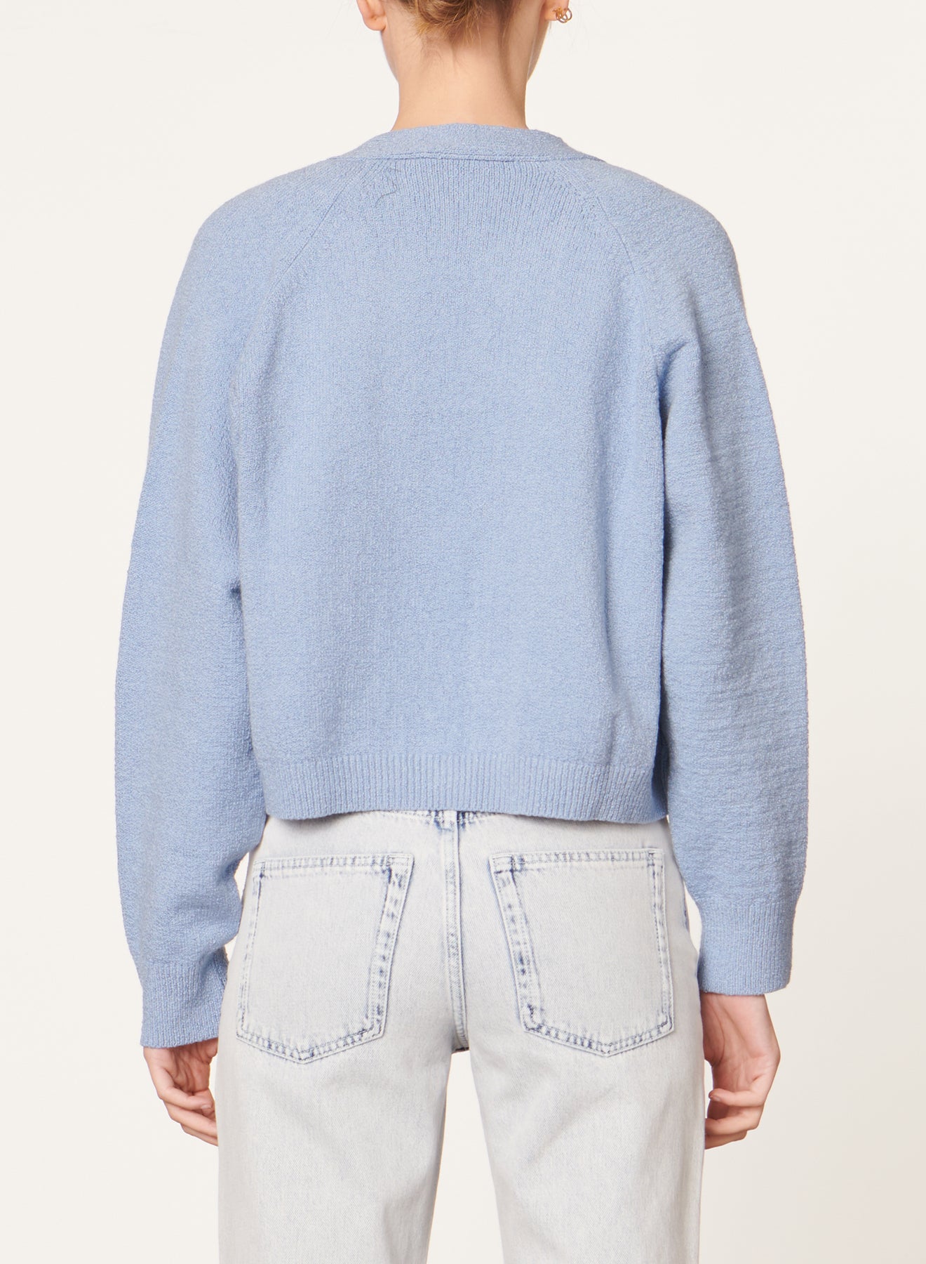 70 QTY NEW // GLACIER / Cardigan Begonia - GLACIER