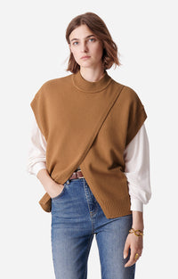 14 QTY NEW // CAMEL / Pull Belina - CAMEL