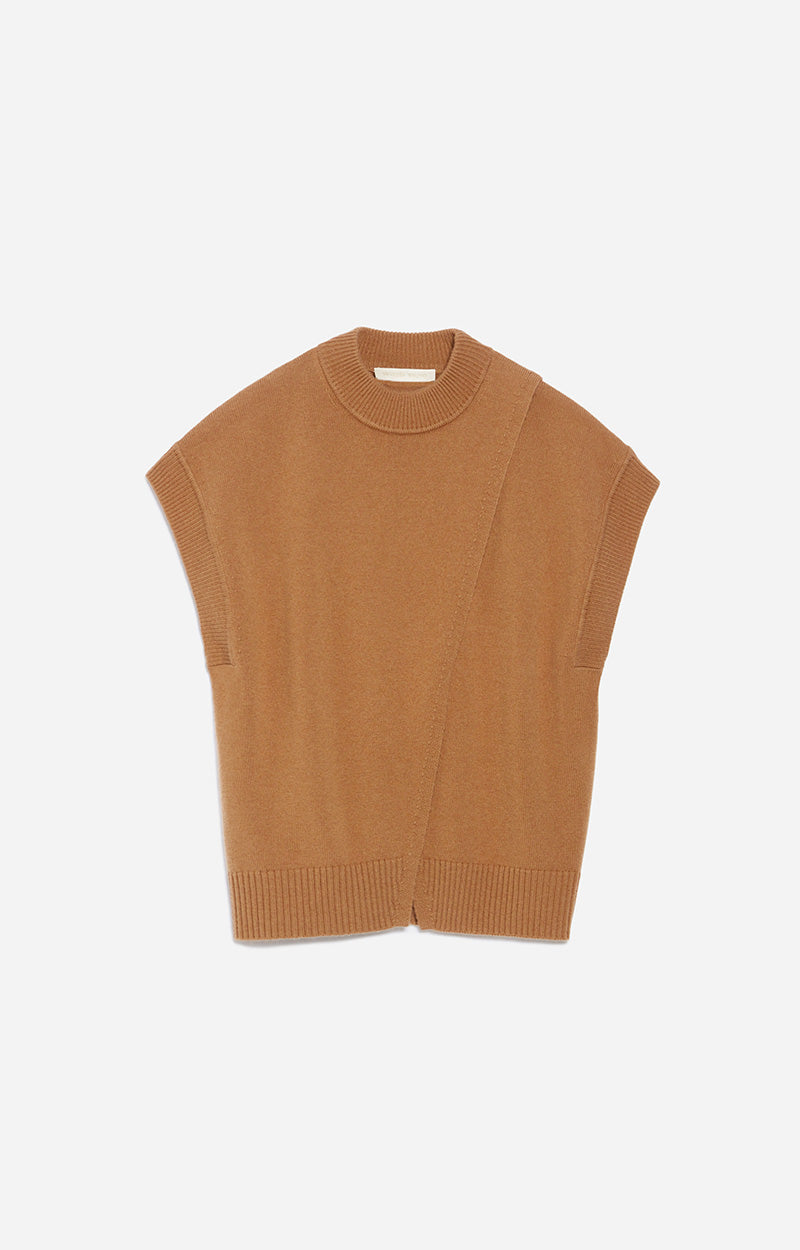 14 QTY NEW // CAMEL / Pull Belina - CAMEL