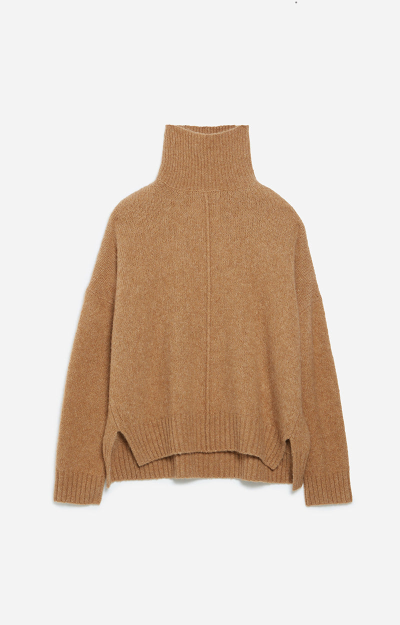 14 QTY NEW // CAMEL / Pull Balade - CAMEL