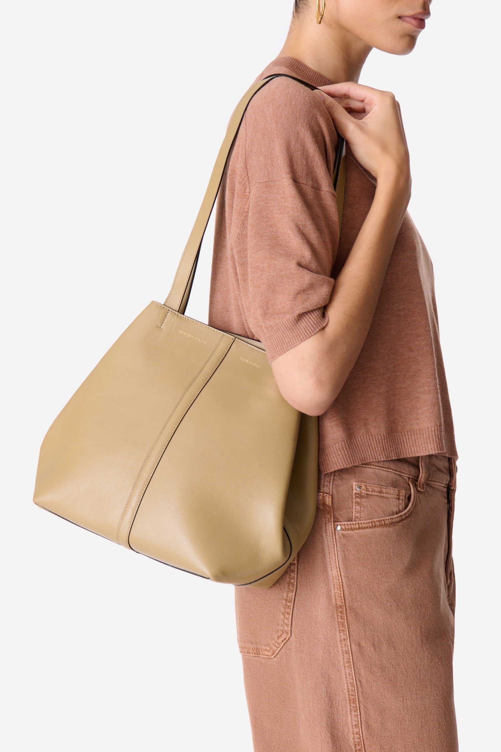 Iconic Daily small leather tote bag - Olive