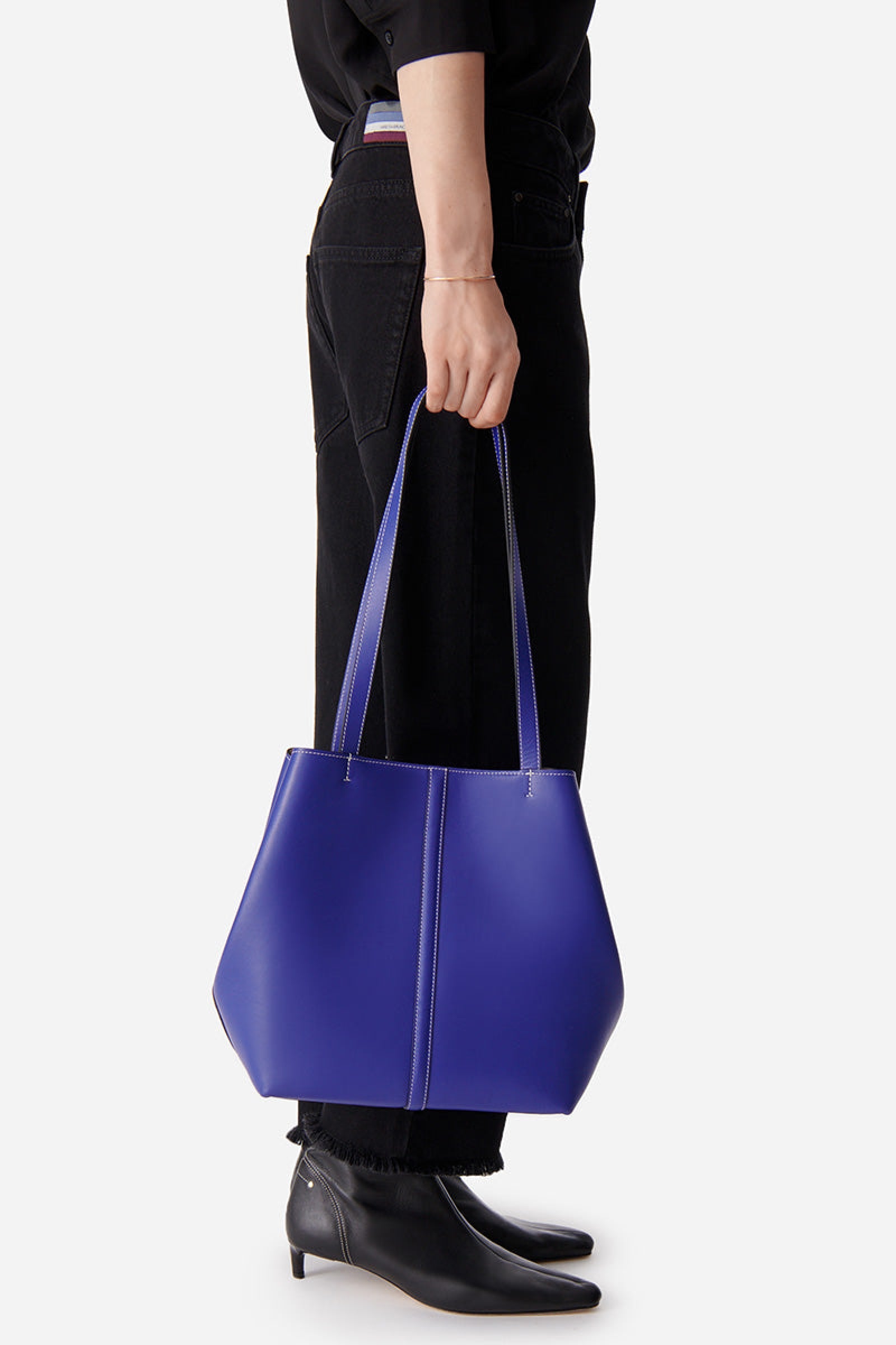 Iconic Daily small leather tote bag - Klein