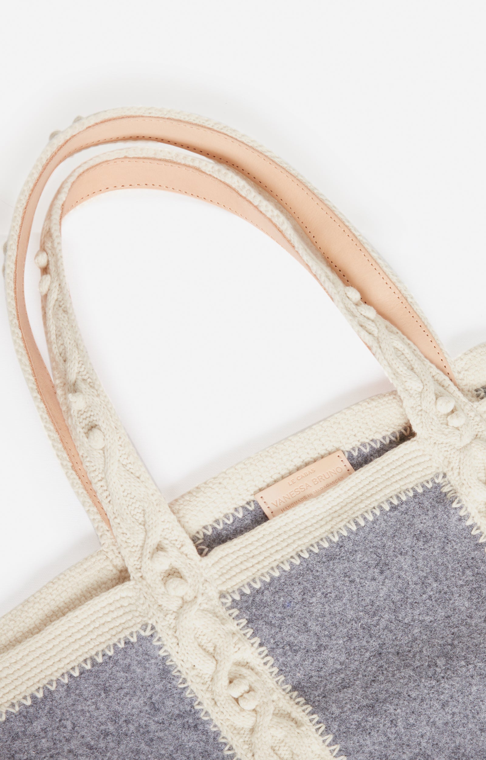 3 QTY NEW // GRIS / Cabas L en Feutre - GRIS