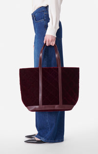 2 QTY NEW // AUBERGINE / Cabas L en Velours Matelassé - AUBERGINE
