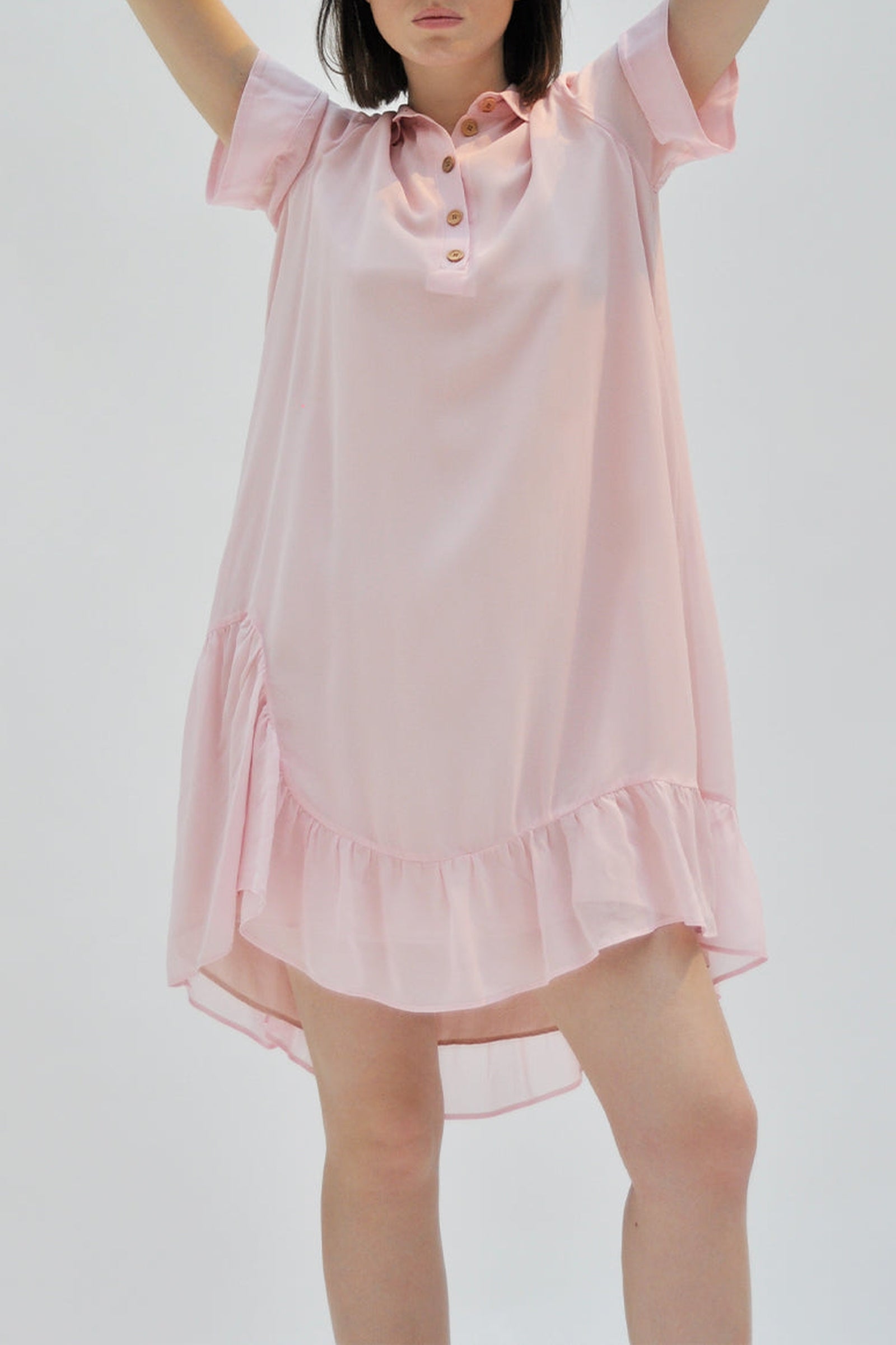 1 QTY NEW ROBE A VOLANTS