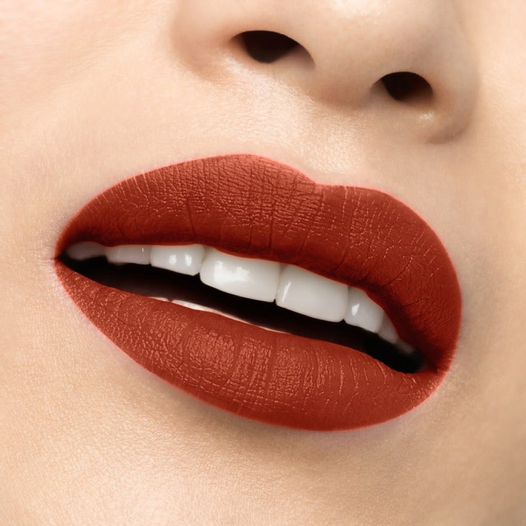 Rouge à lèvres Velvet Matte Burning Babe - Burning Babe 415M