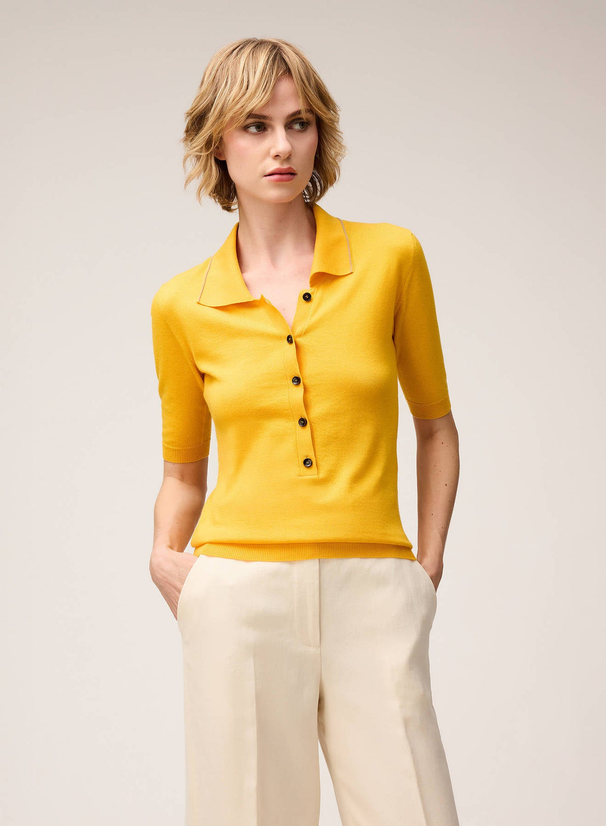 YELLOW JERSEY STITCH KNIT POLO WITH CONTRASTING STRIPE DETAIL