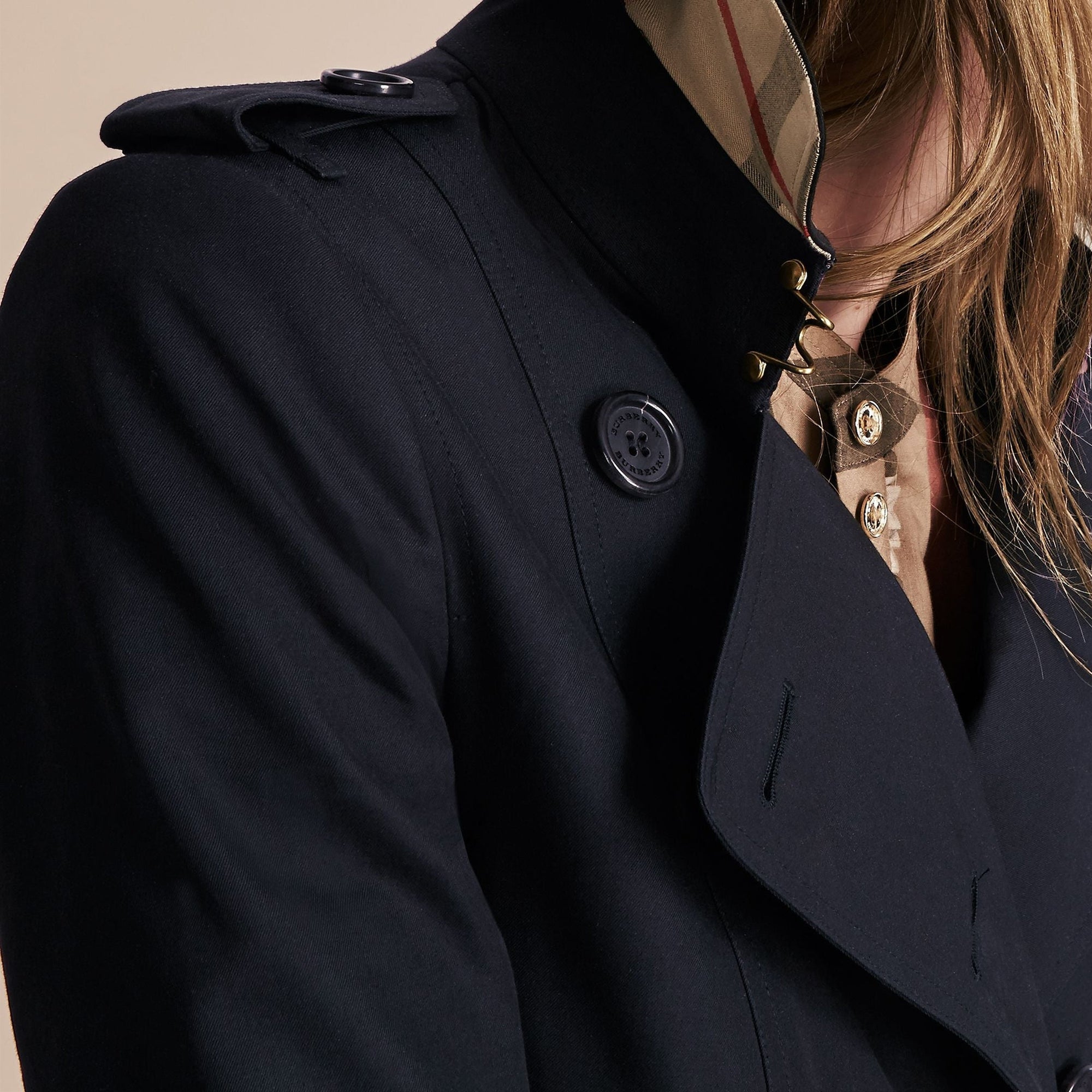 1 qty Trench-coat Heritage mi-long The Chelsea - Navy