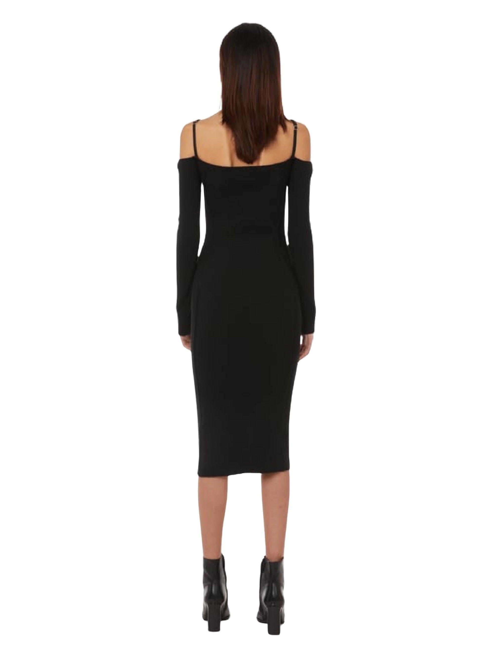 BLACK LA ROBE SIERRA