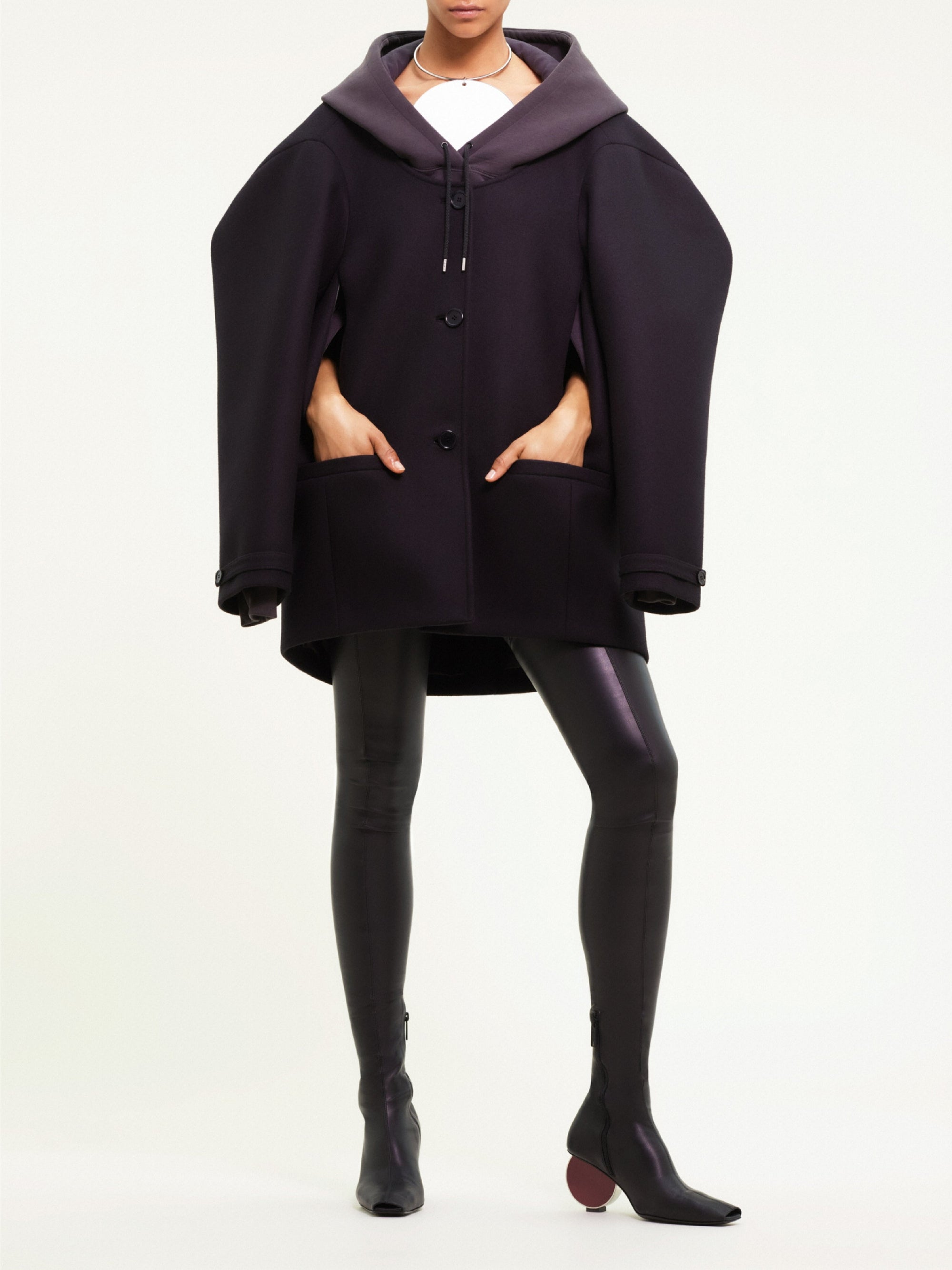 85pcs NEW / CABAN COCOON LAINE  - Black