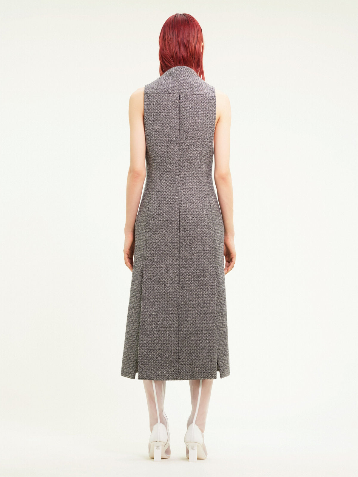 PRIX MARQUE : 250 / ROBE TAILLEUR CAVIAR-36