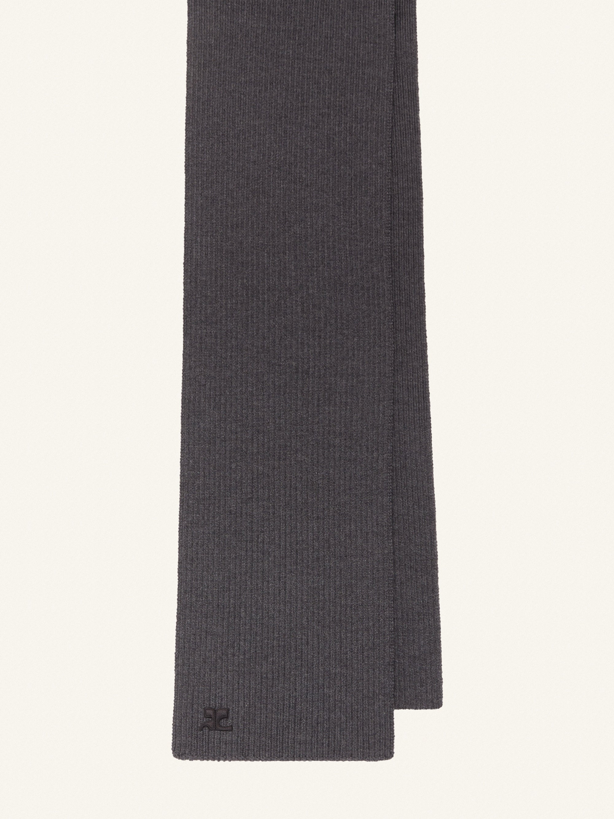 31pcs RELIQUAT 120€ / Écharpe AC logo en maille côtelé en laine - Anthracite chine