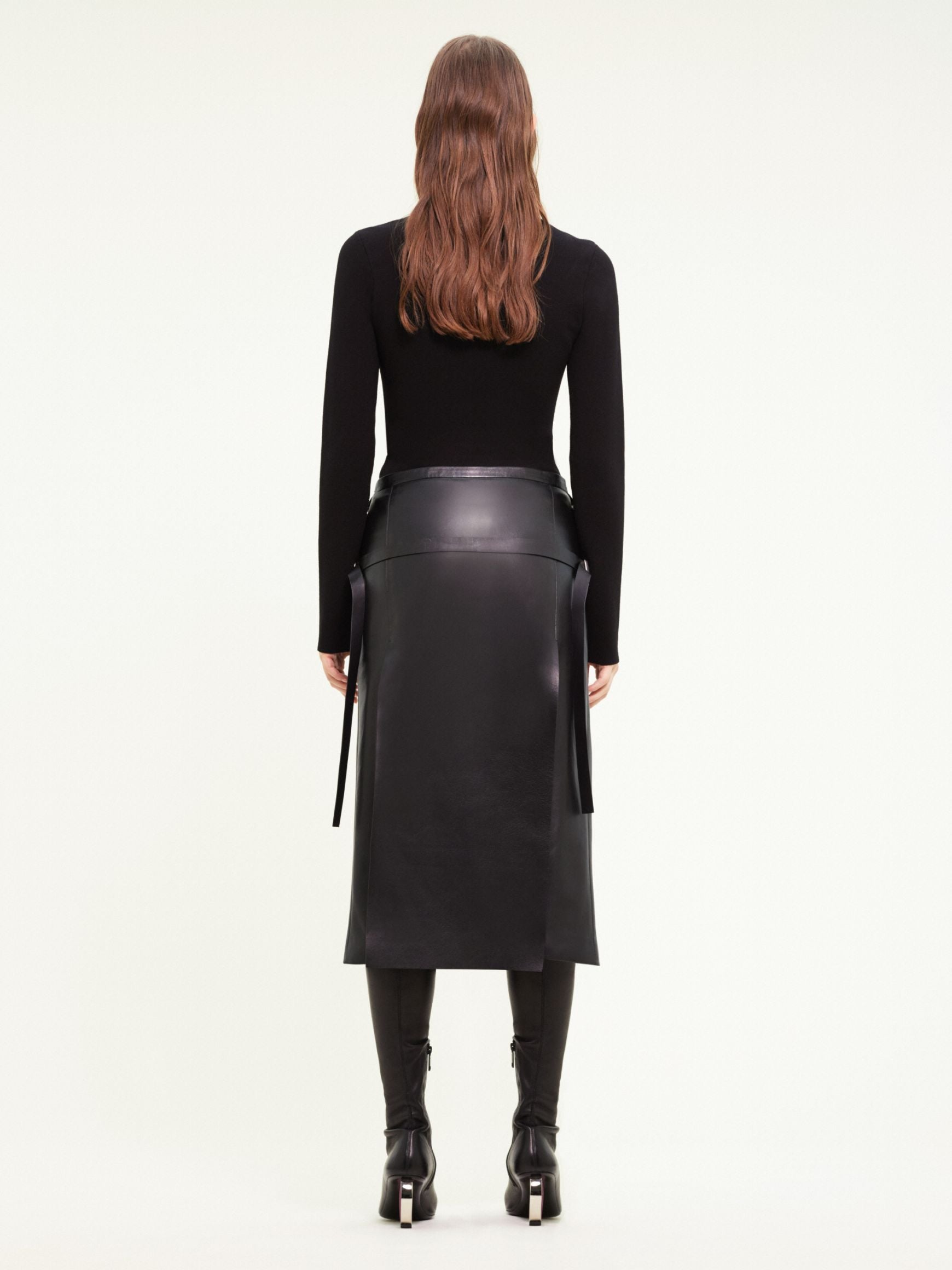 17pcs RELIQUAT 220€ / Pull encolure tricot milano - Black