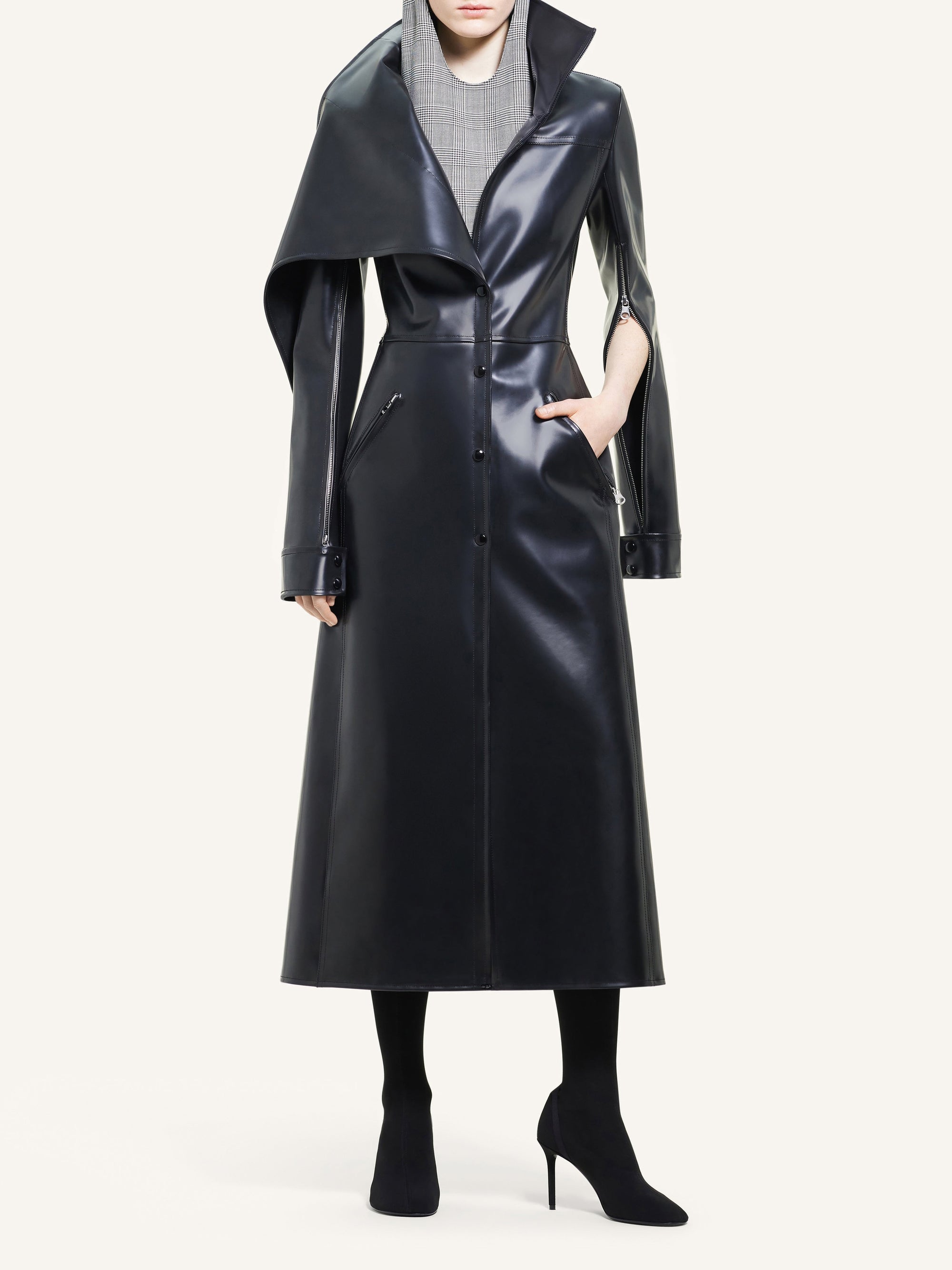 PREMIUM 14pcs NEW / LONG TRENCH COAT EN LATEX - Black