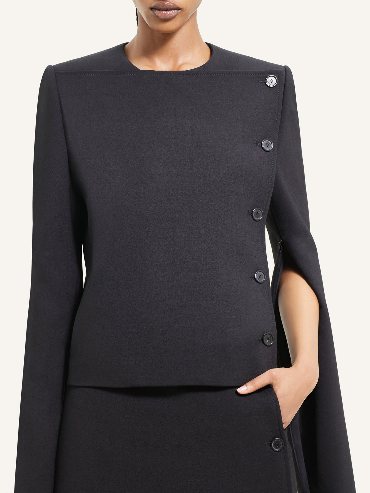 VESTE TAILLEUR BOUTONNÉE