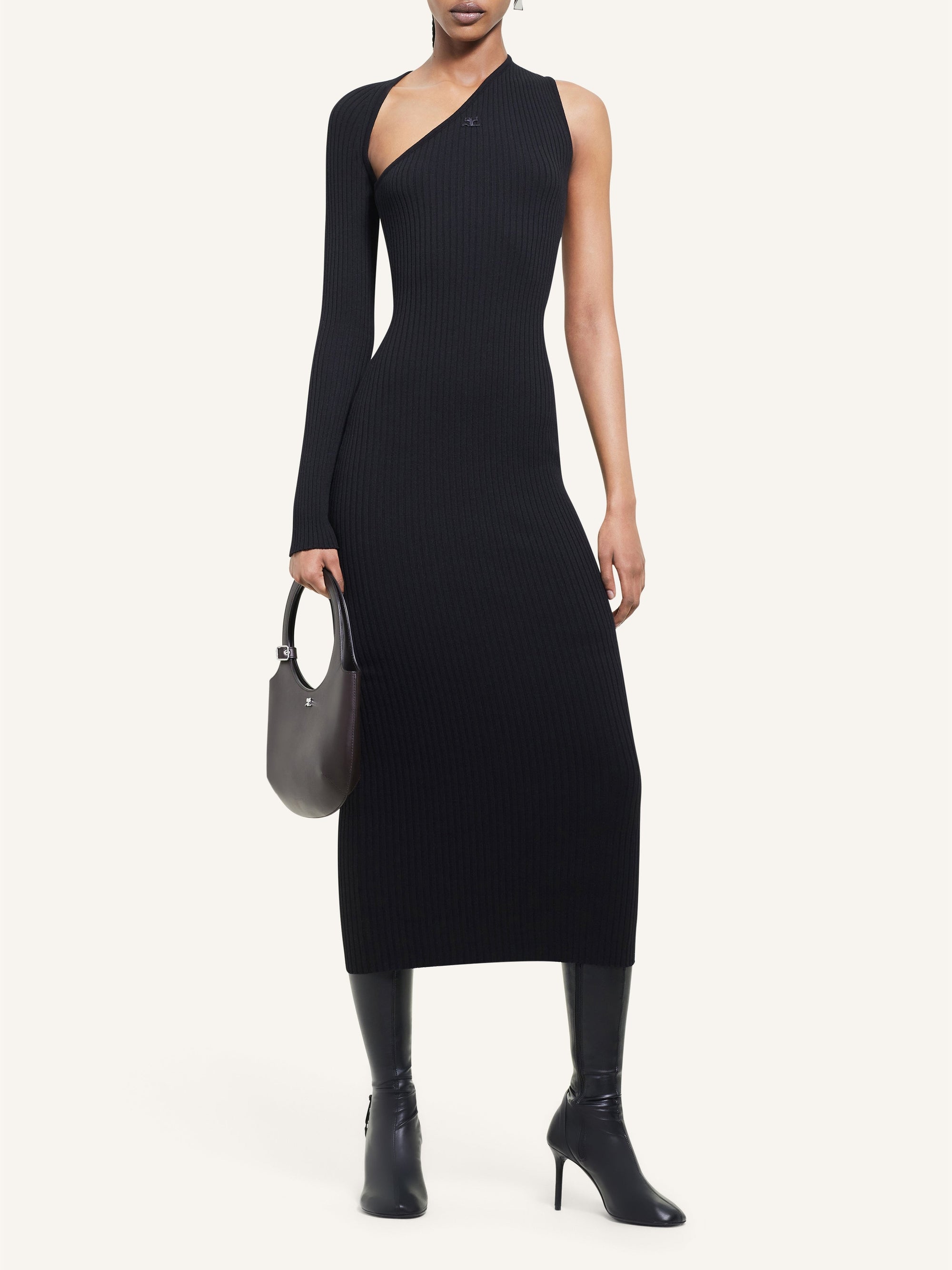 PREMIUM 71pcs NEW / ROBE LONGUE SLASH EN MAILLE - Black