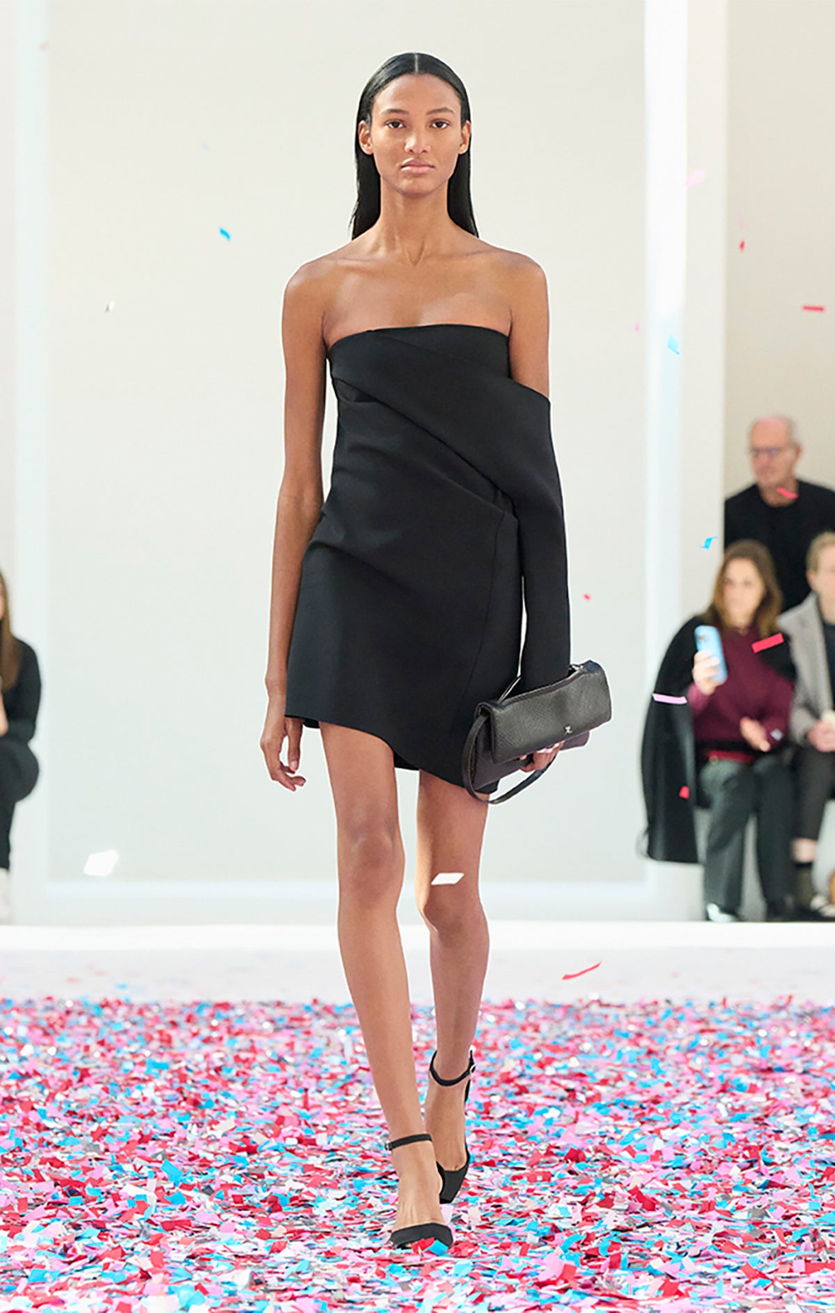 ROBE BUSTIER DRAPÉE EN LAINE