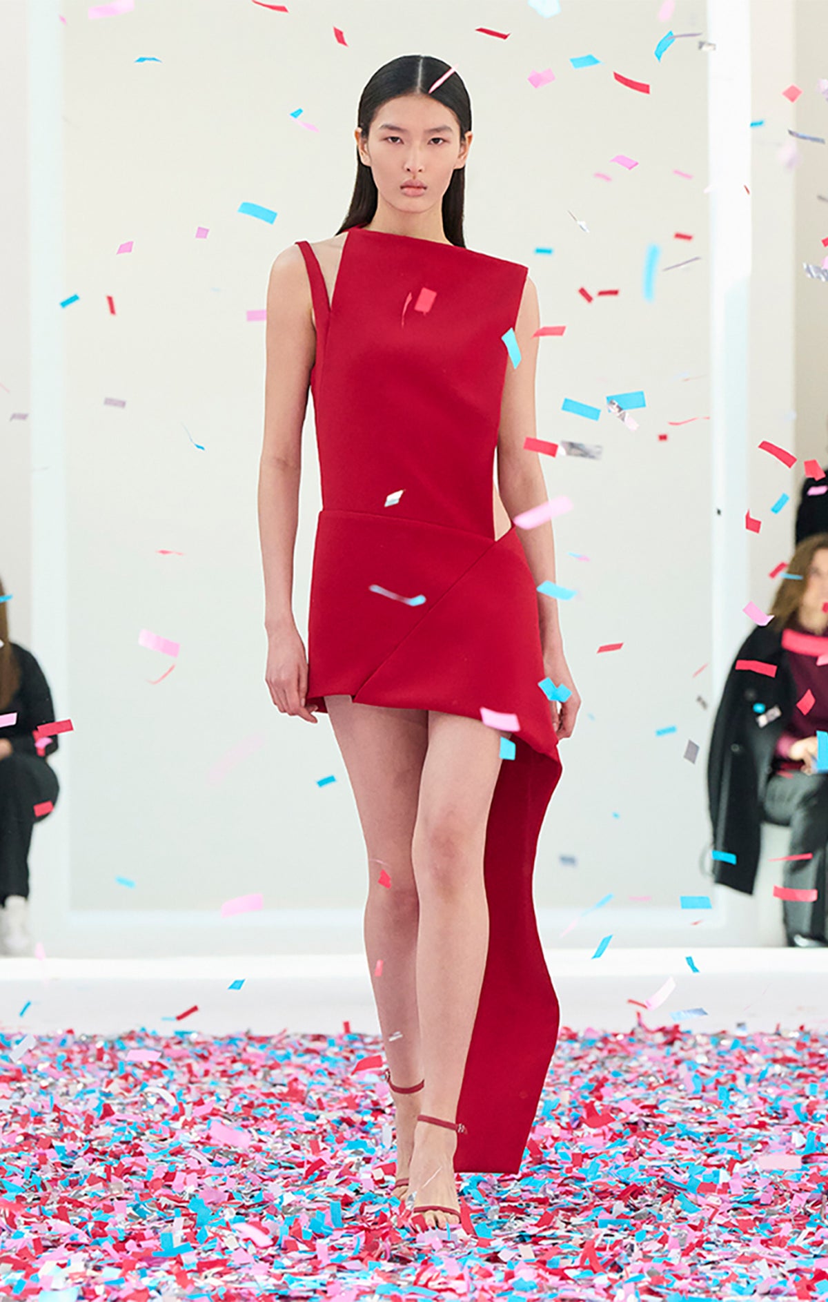 ROBE OBLIQUE EN CRÊPE
