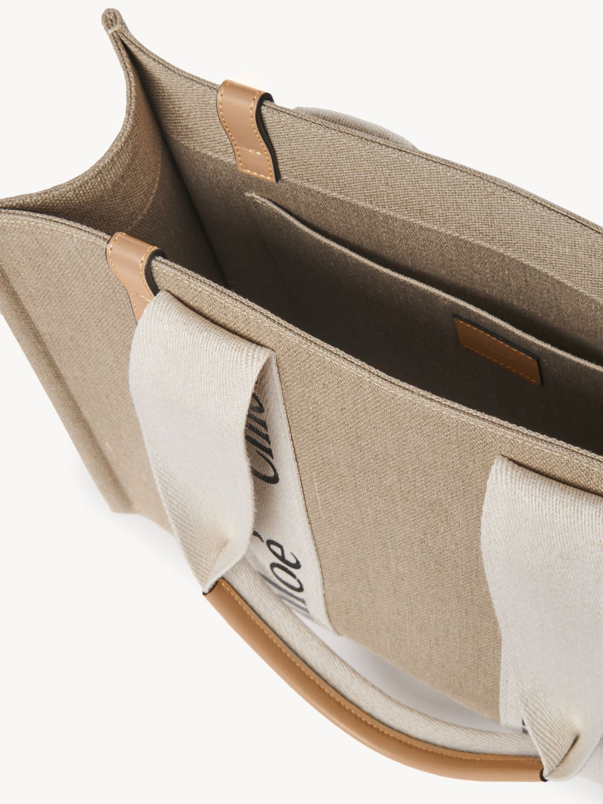 BASEPLUS_White & Beige MEDIUM TOT - White & Beige