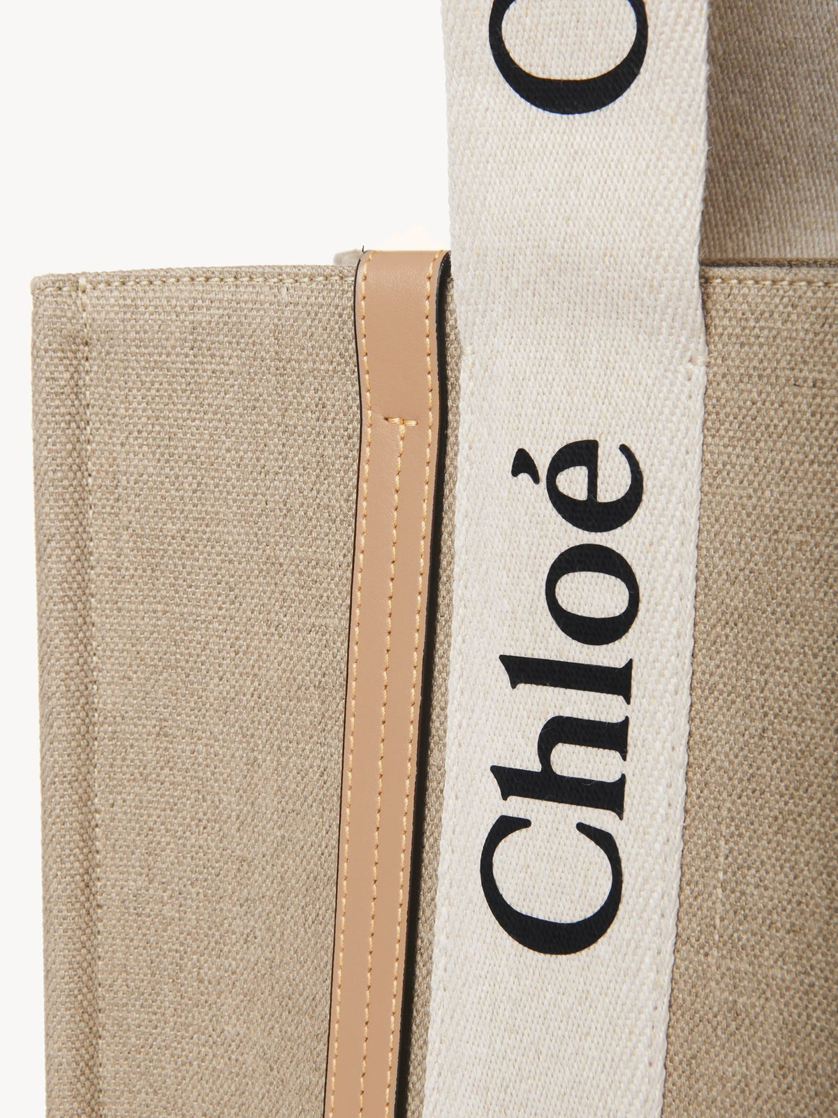 BASEPLUS_White & Beige MEDIUM TOT - White & Beige