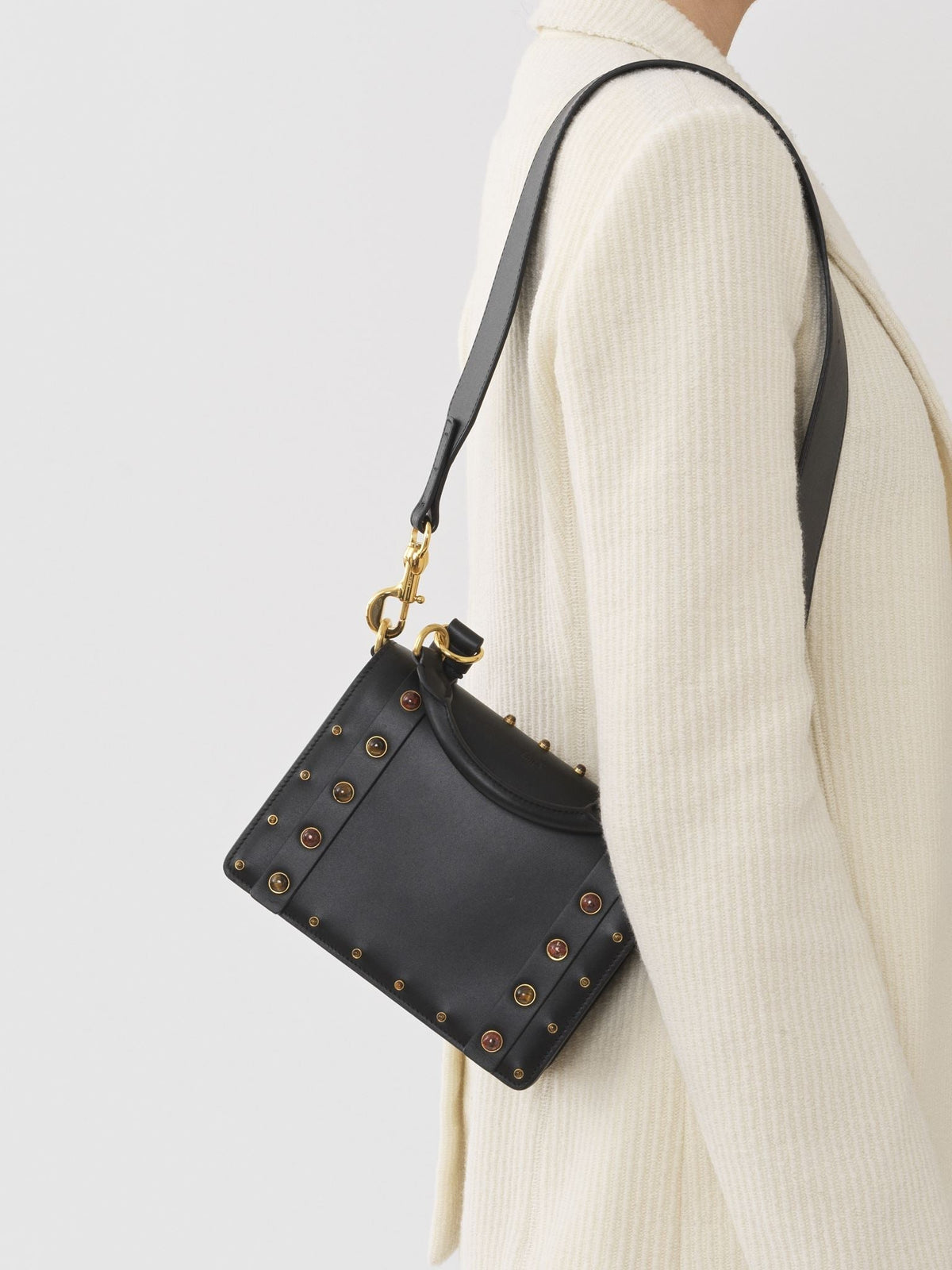 BASEPLUS_Milky Brown SMALL FLAP BAG - Milky Brown