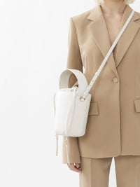BASEPLUS_BUCKET BAG, White, Single size