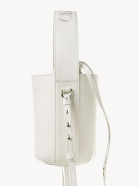 BASEPLUS_BUCKET BAG, White, Single size