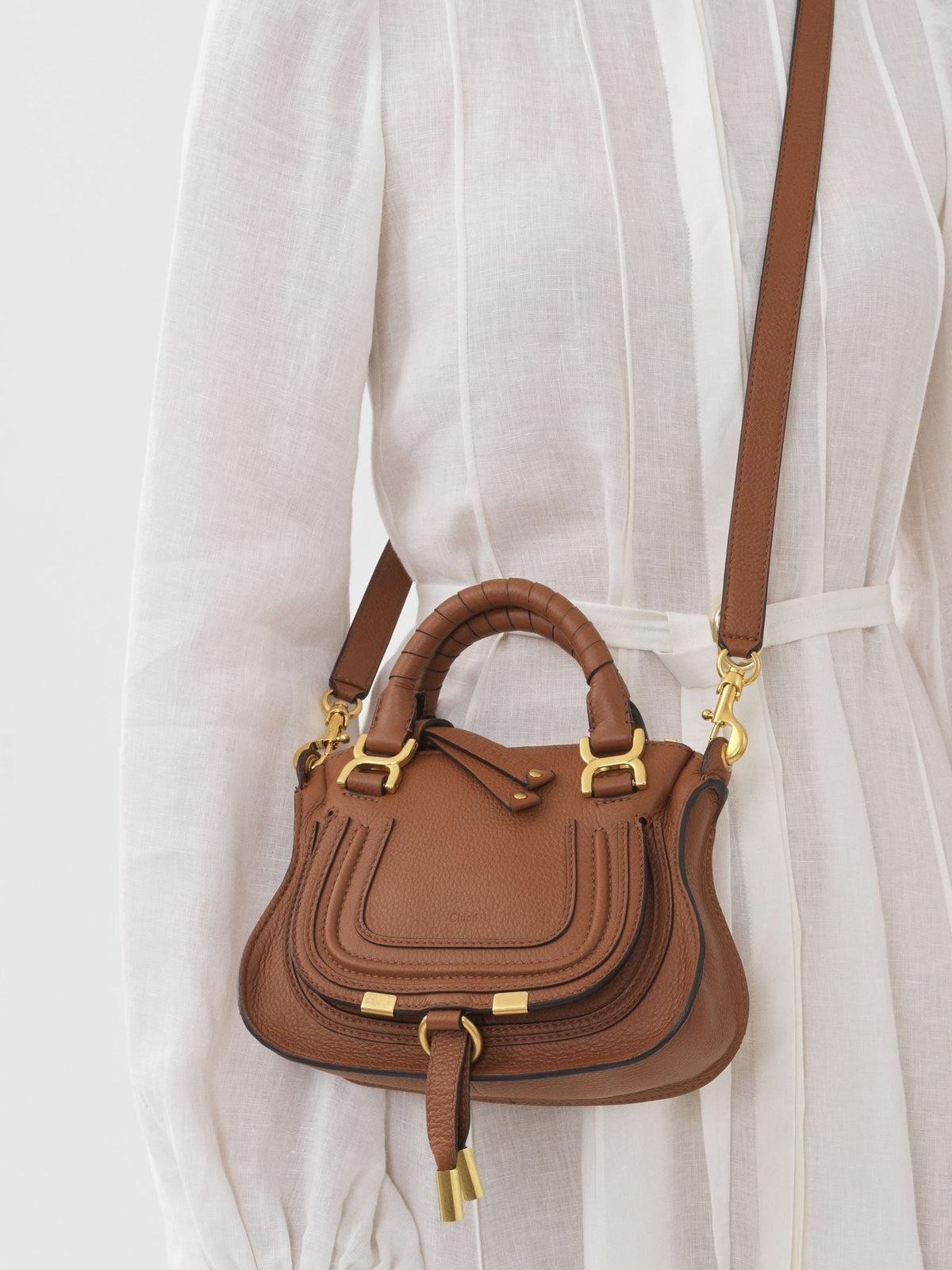 BASEPLUS_Tan MINI CROSSBODY BAG - Tan