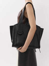 BASEPLUS_Black MEDIUM TOTE - Black