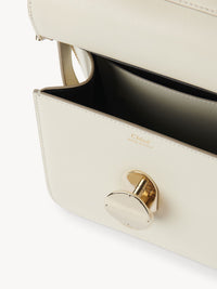 Misty Ivory SMALL TOP HAND - Misty Ivory