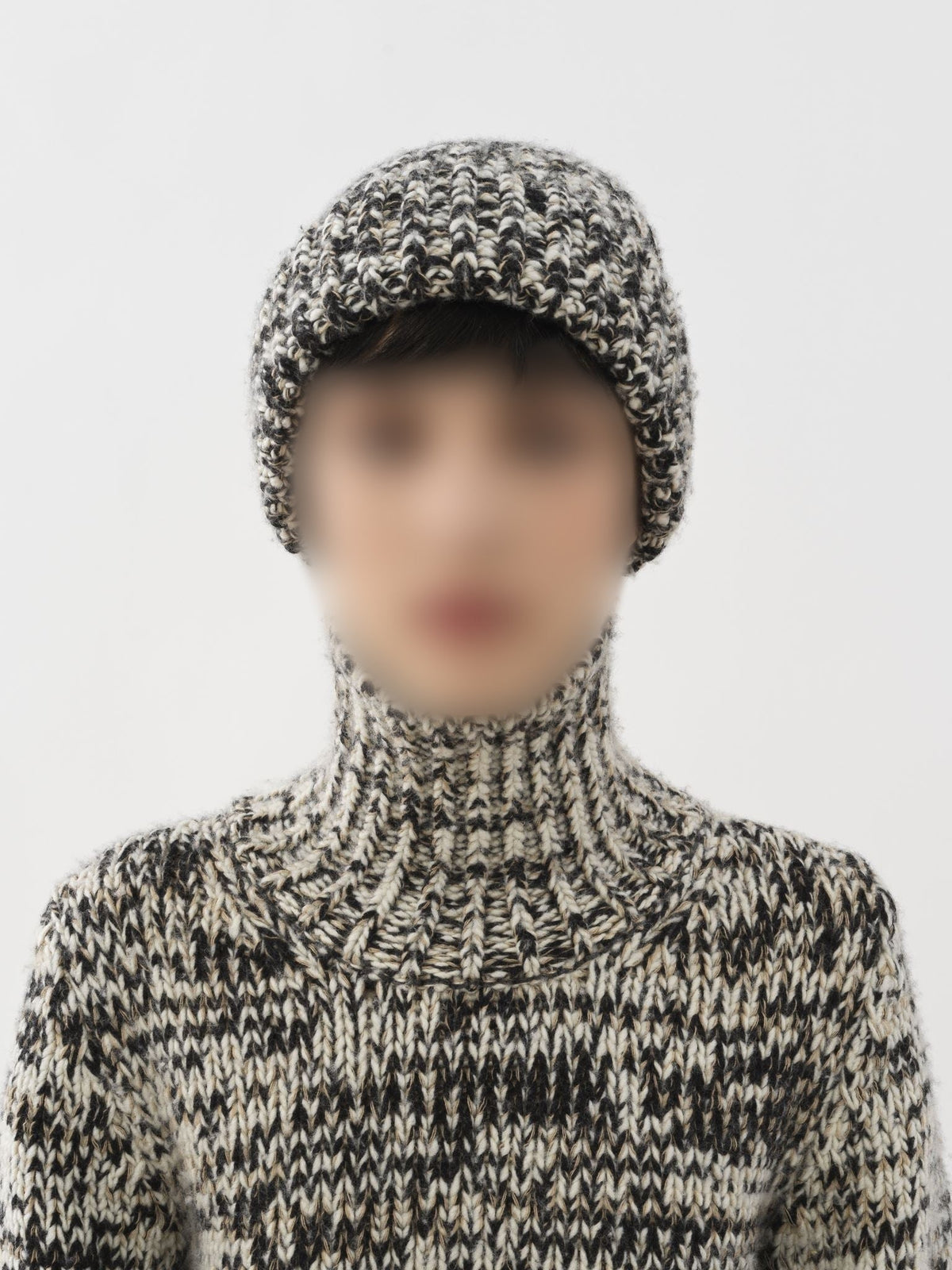 Black HAT AND BONNET - Black