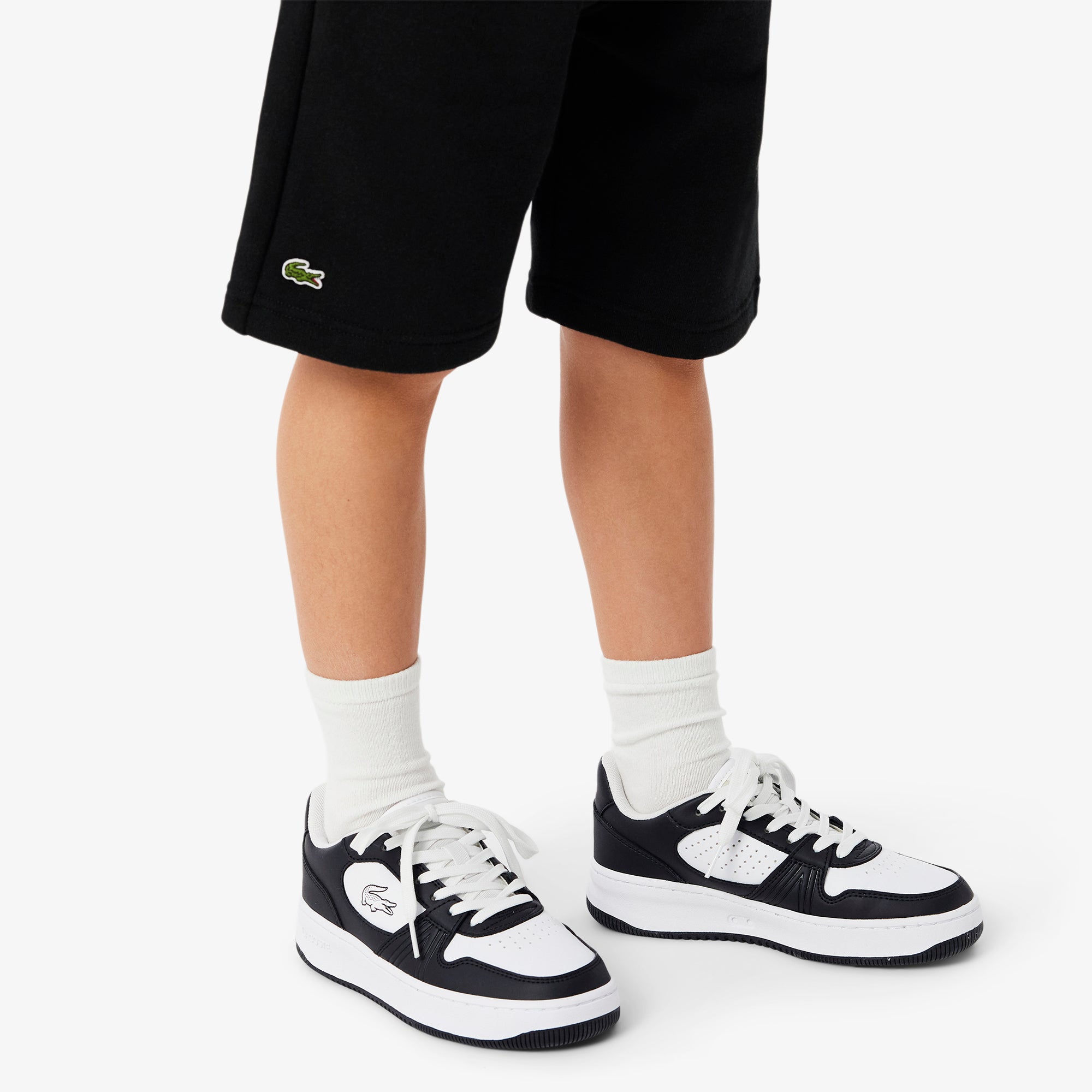 FOOTWEAR - Blk & Wht