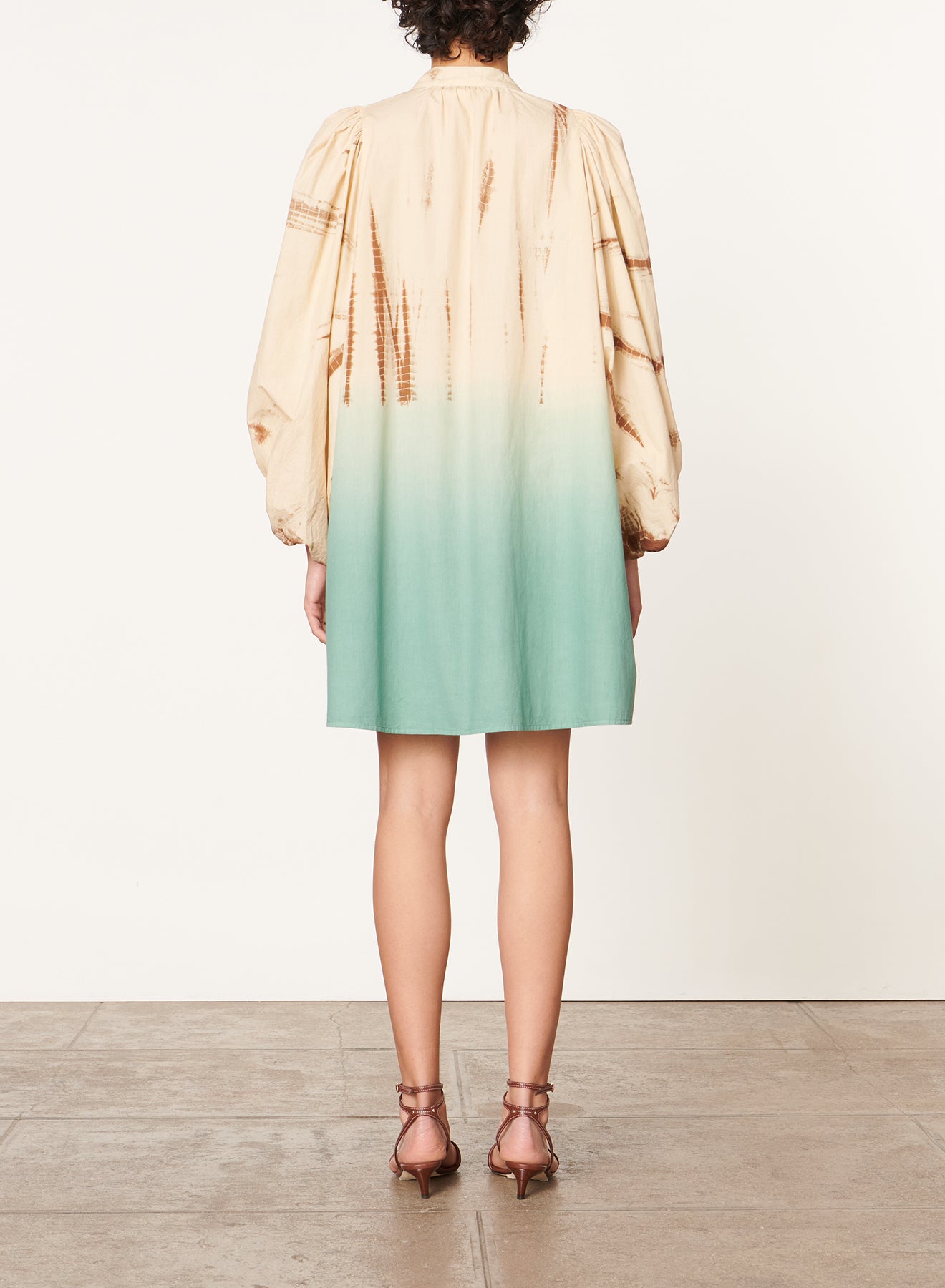ROBE COL V