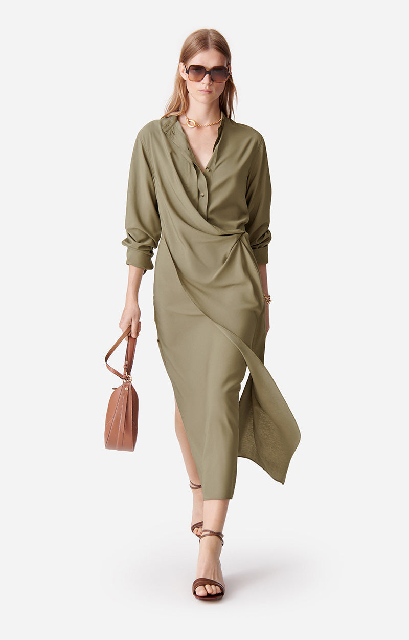 67 QTY NEW // KAKI / Robe Dolmen - KAKI