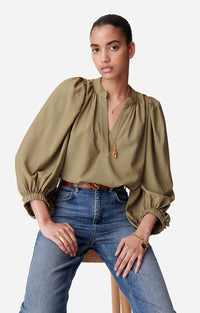 17 QTY NEW // KAKI / Blouse Bell - KAKI